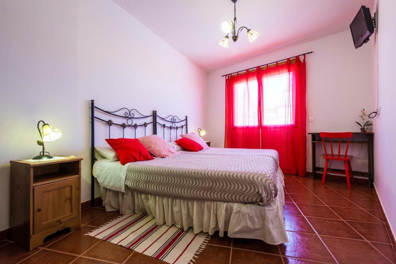 El Descanso De Los Lares Miguel-Ibanez Buitenkant foto